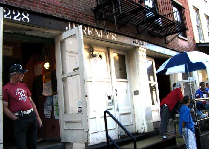 Jeremy's Ale House, photographed for New York on Tap