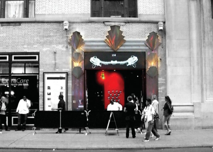Le Poisson Rouge, photographed for New York on Tap