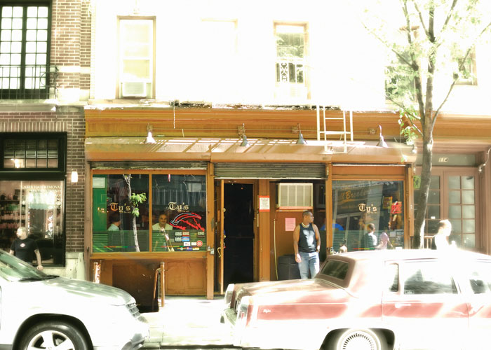 Ty's Bar, photographed for New York on Tap
