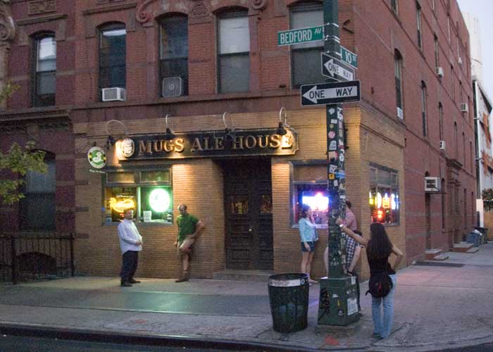 Mug's Ale House, photographed for New York on Tap